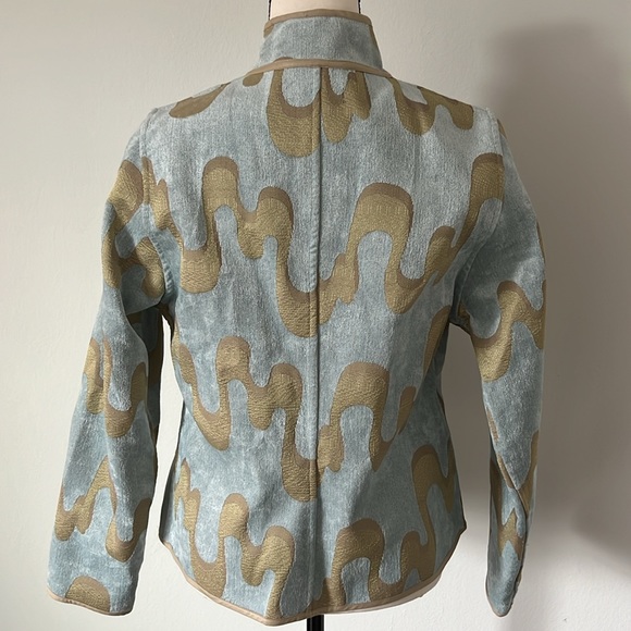 Women’s jacket - Picture 5 of 8